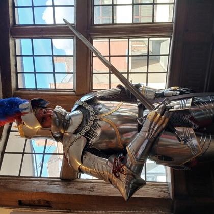 A mannequin dressed in a suit of armour in Tewkesbury Museum 