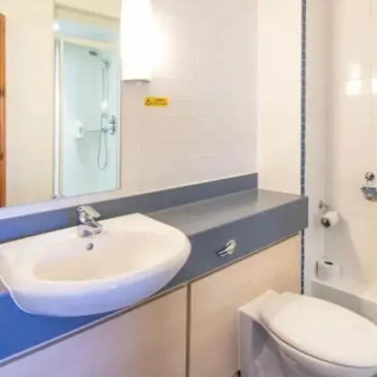 GB0843 Tewksbury 10 2208X1656px